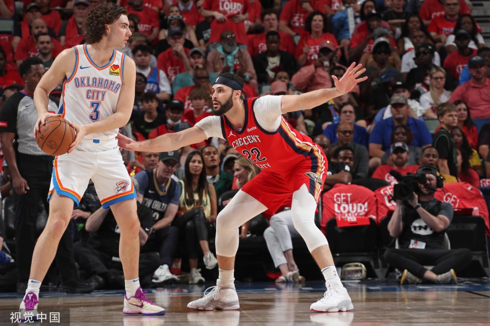 仅彰显了他 仅彰显了他